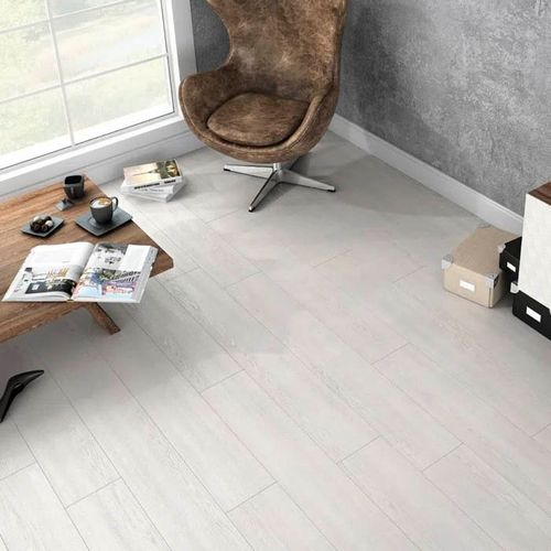 Piso Fotolaminado Nile 1200x191x8 mm