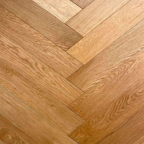 Madera de Ingeniería Roble Herringbone Rustik 600x125x12 mm